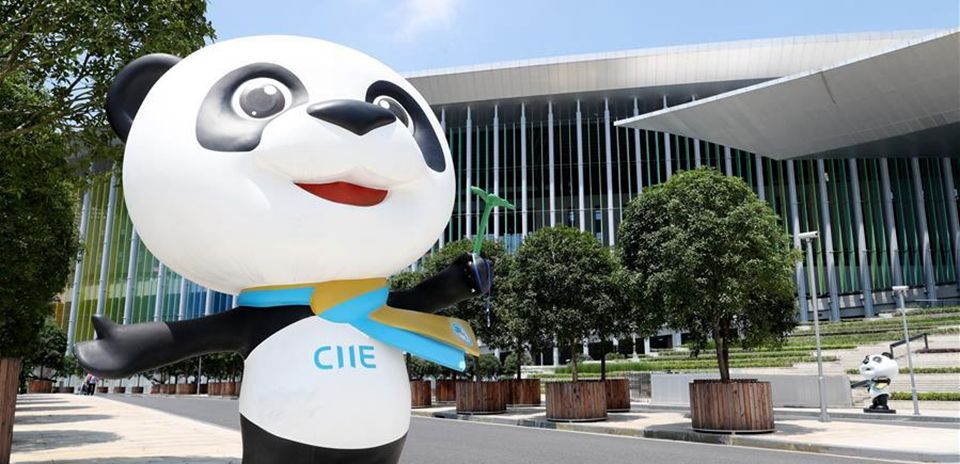 第二屆進(jìn)口博搭建進(jìn)行中，普朗展覽進(jìn)入現(xiàn)場(chǎng)助力展會(huì)！